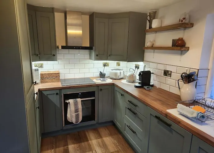 4 Westbourne Road - 2 Bed Ground Floor * Scarborough